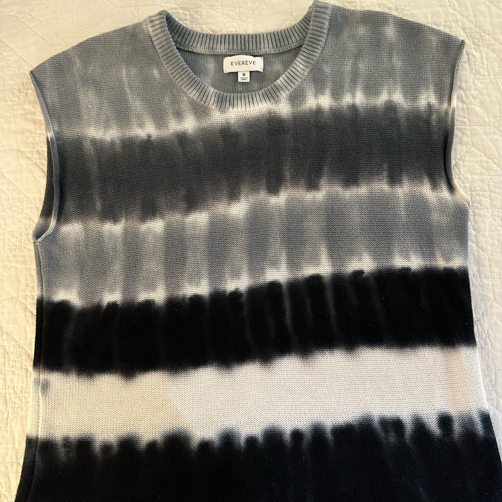 Evereve Monochrome Knit Sweater